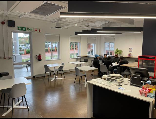 992M² OFFICE TO LET IN LA LUCIA RIDGE